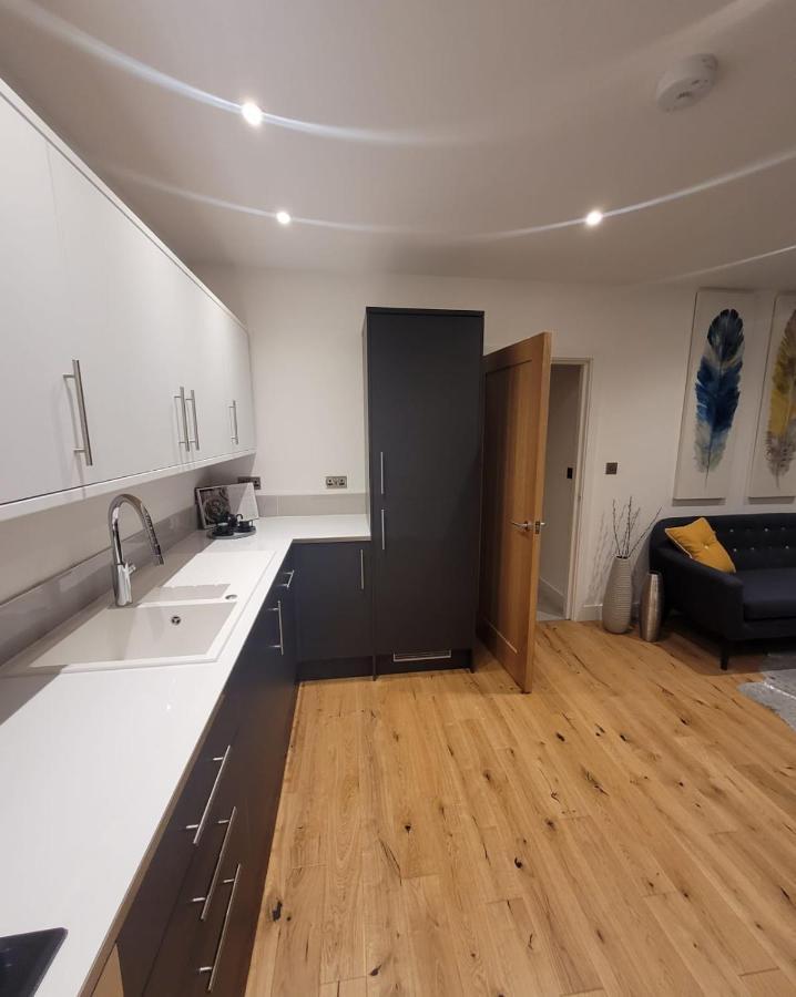 Luxury 2 Bed Apartment In The Heart Of Rochester Rochester  Exterior foto